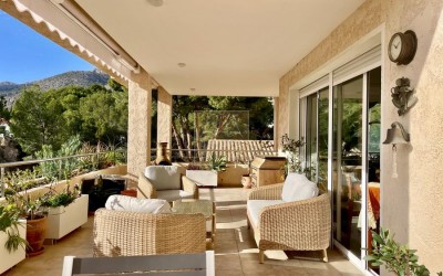 Cosy apartment with large terrace in Sierra Altea Golf.